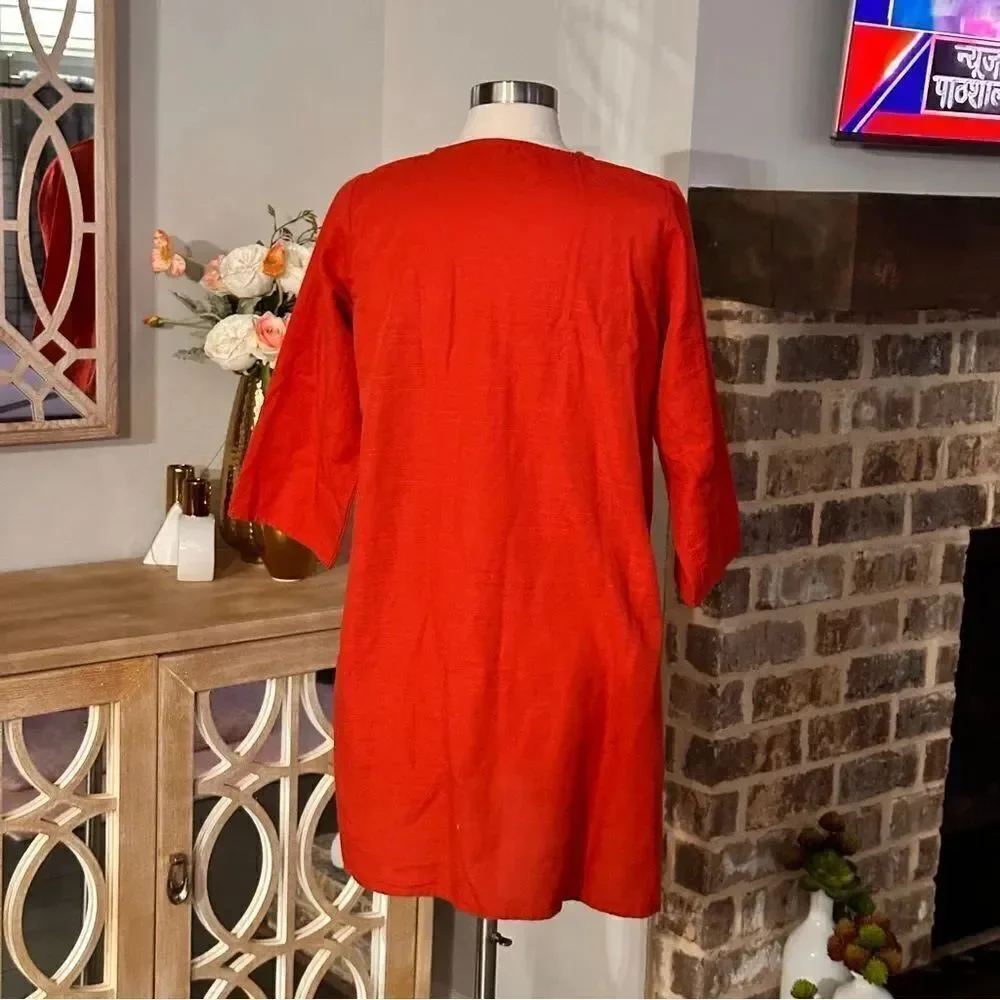 ETHNIC WEAR Women’s Tunic Top in the Size Medium in Brick Red Color